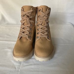 Dolce Vita women’s hunter boots in canvas, size 9